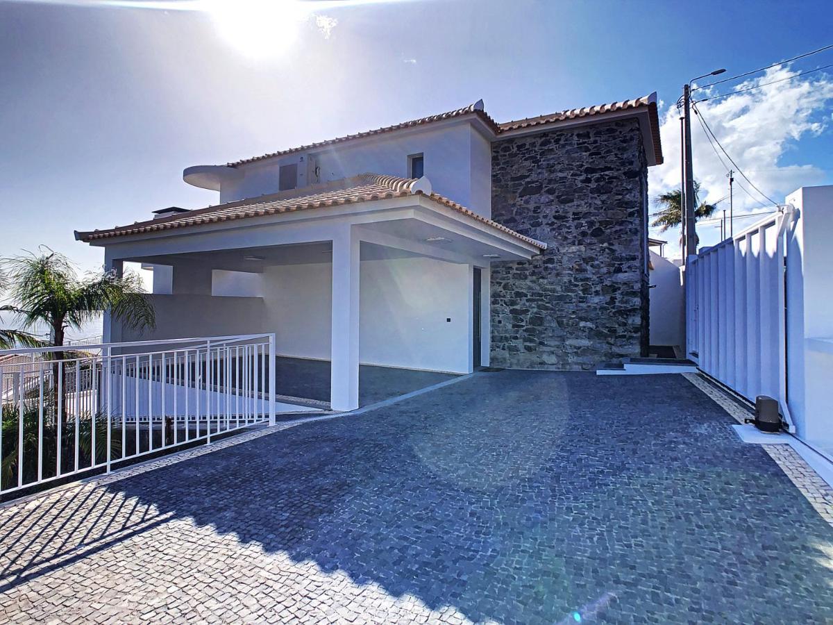 Casa Dos Amores By Lovelystay Villa Calheta (Madeira)